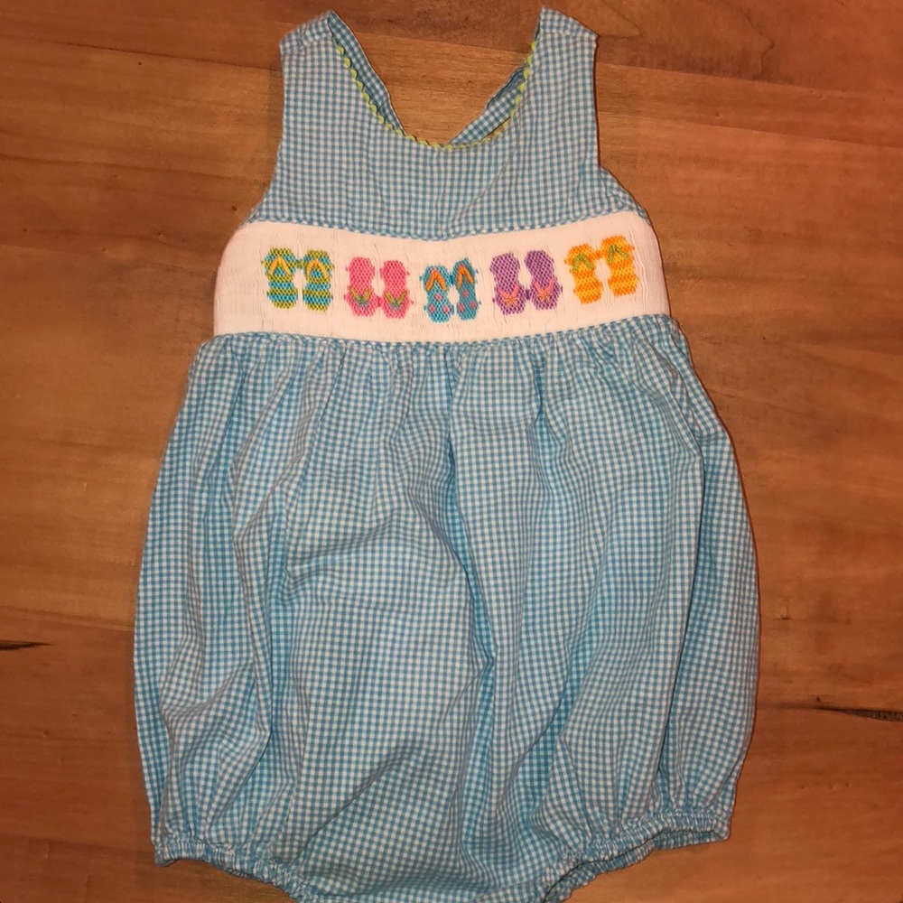 Smocked Bubble